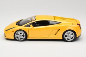 Lamborghini Gallardo Žltý Maisto 1:18 31655 Kov – obrázok 4 z 8
