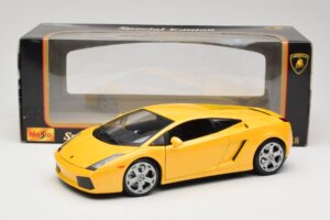 Lamborghini Gallardo Žltý Maisto 1:18 31655 Kov – obrázok 8 z 8