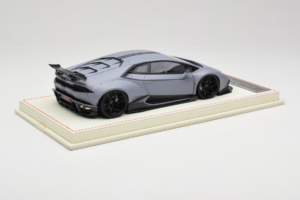Lamborghini Huracan LB Performance x Novitec Torado Šedý Davis & Giovanni 1:18 HURACAN001 Živica – obrázok 3 z 7