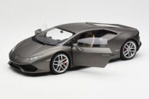 Lamborghini Huracan LP610-4 Šedý AUTOart 1:18 74606 Kompozit – obrázok 2 z 8