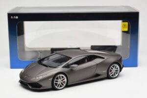 Lamborghini Huracan LP610-4 Šedý AUTOart 1:18 74606 Kompozit – obrázok 8 z 8