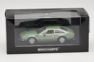 Lamborghini Jarama Green Metallic Minichamps 1:43 400103402 Kov – obrázok 4 z 4