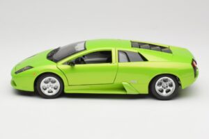 Lamborghini Murcielago Verde Ithaca Bburago 1:18 3341-M3 Kov – obrázok 4 z 8