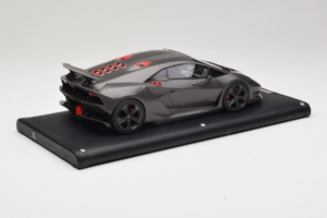 Lamborghini Sesto Elemento Matte Black MR Collection 1:18 LAMB054 Živica – obrázok 3 z 6