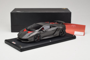 Lamborghini Sesto Elemento Matte Black MR Collection 1:18 LAMB054 Živica – obrázok 6 z 6
