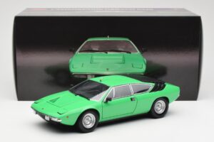 Lamborghini Urraco P250 Svetlozelená Kyosho 1:18 08441G Kov – obrázok 8 z 8