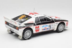 Lancia 037 #1 G. Cunico / E. Bartolich Targa Florio Winner 1983 Kyosho 1:18 08302H Kov – obrázok 3 z 8