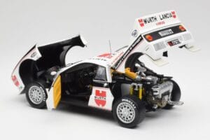 Lancia 037 #1 G. Cunico / E. Bartolich Targa Florio Winner 1983 Kyosho 1:18 08302H Kov – obrázok 5 z 8