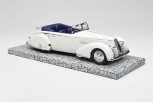 Lancia Astura Tipo 233 Corto Biely Minichamps 1:18 107125330 Živica – obrázok 4 z 6