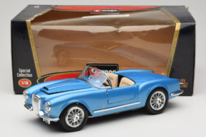 Lancia Aurelia B24 Spider Modrý Bburago 1:18 3010-M1 Kov – obrázok 8 z 8