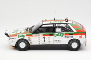 Lancia Delta HF 4WD #1 D. Cerrato Totip Rally Targa Florio 1987 Kyosho 1:18 08960C Kov – obrázok 4 z 8