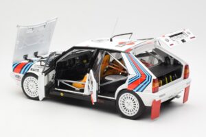Lancia Delta HF 4WD #6 M. Biasion / T. Siviero Martini Rally Monte Carlo 1987 Kyosho 1:18 08960A Kov – obrázok 5 z 8