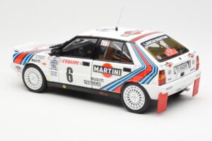 Lancia Delta HF 4WD #6 M. Biasion / T. Siviero Martini Rally Monte Carlo 1987 Kyosho 1:18 08960A Kov – obrázok 7 z 8