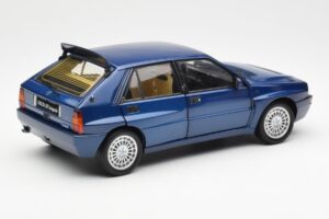 Lancia Delta HF Integrale Evo II Modrý Kyosho 1:18 08341BL Kov – obrázok 3 z 8