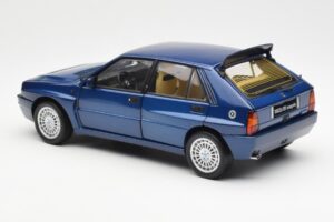 Lancia Delta HF Integrale Evo II Modrý Kyosho 1:18 08341BL Kov – obrázok 7 z 8