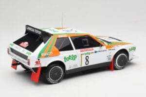 Lancia Delta S4 #8 D. Cerrato / G. Cerri Rally San Remo 1986 IXO 1:18 18RMC133 Kov – obrázok 2 z 6