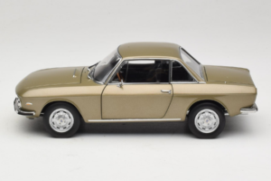 Lancia Fulvia Coupe Bronze Longchamps Norev 1:18 187985 Kov – obrázok 4 z 8
