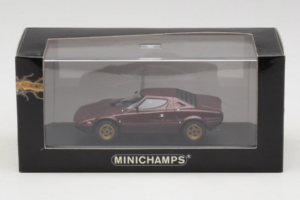 Lancia Stratos Burgundy Červená Minichamps 1:43 LANCIA001 Kov – obrázok 4 z 4
