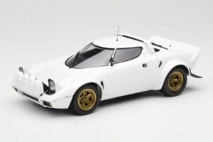 Lancia Stratos HF Stradale Biely Minichamps 1:18 155741700 Kov