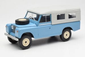 Land Rover Series II 109 Pick Up Closed Modrý MCG 1:18 MCG18094 Kov
