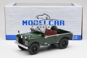 Land Rover 88 Series 1 Open Top Tmavo Zelený MCG 1:18 MCG18367 Kov – obrázok 6 z 6