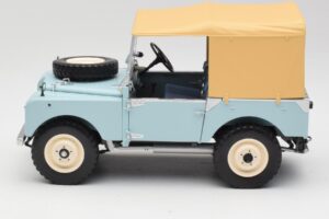 Land Rover 88 Series I RAF Blue Minichamps 1:18 150168908 Kov – obrázok 4 z 8