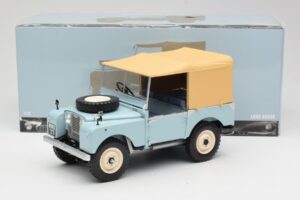 Land Rover 88 Series I RAF Blue Minichamps 1:18 150168908 Kov – obrázok 8 z 8