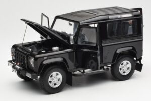 Land Rover Defender 90 Santorini Čierny Metalíza Kyosho 1:18 08901BK Kov – obrázok 2 z 8