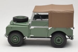 Land Rover Series 1 88 Zelený Minichamps 1:18 150168912 Kov – obrázok 4 z 8