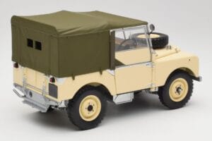 Land Rover Series I 88 Sand Beige Mat Minichamps 1:18 150168905 Kov – obrázok 3 z 8