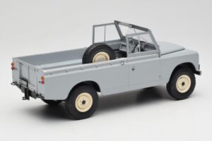 Land Rover Series II 109 Pickup Šedý MCG 1:18 MCG18092 Kov – obrázok 2 z 6