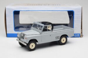 Land Rover Series II 109 Pickup Šedý MCG 1:18 MCG18092 Kov – obrázok 6 z 6