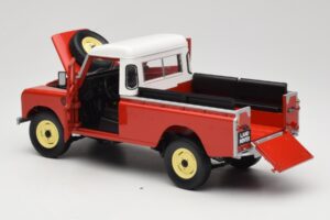 Land Rover Series I 109 Pickup Červený Eagle Collectibles 1:18 440500 Kov – obrázok 5 z 8