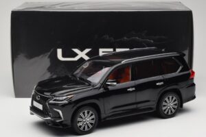 Lexus LX570 J200 Čierny LCD 1:18 LCD18010-BL Kov – obrázok 8 z 8