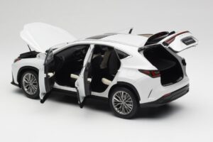 Lexus NX450h+ AZ20 Biely Kyosho 1:18 08968Q Živica – obrázok 5 z 8