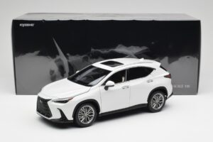 Lexus NX450h+ AZ20 Biely Kyosho 1:18 08968Q Živica – obrázok 8 z 8
