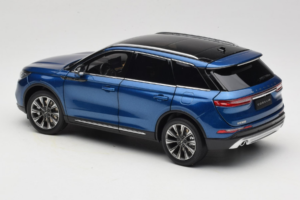 Lincoln Corsair Modrý OEM 1:18 LINCOLN001 Kov – obrázok 7 z 8