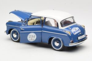 Lloyd Alexander TS #234 Modrý Revell 1:18 08463 Kov – obrázok 5 z 8