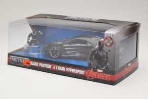 Lykan HyperSport Black Panther S Figúrkou Metals Diecast 1:24 99723 Kov – obrázok 3 z 3