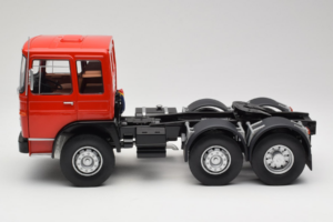 MAN 16304 F7 Červený Road Kings 1:18 RK180053 Kov – obrázok 4 z 8