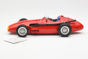 Maserati 250F J-M. Fangio F1 World Champion 1957 CMC 1:18 M-051 Kov – obrázok 3 z 6