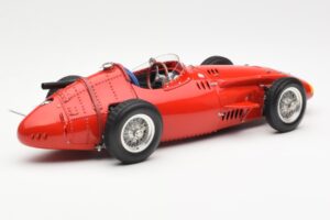 Maserati 250F J-M. Fangio F1 World Champion 1957 CMC 1:18 M-051 Kov – obrázok 5 z 6