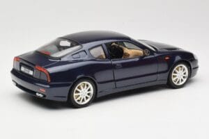 Maserati 3200 GT Čierny Bburago 1:18 3371 Kov – obrázok 3 z 8