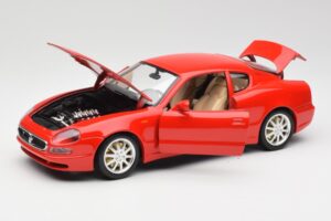 Maserati 3200 GT Červený Bburago 1:18 3341 Kov – obrázok 2 z 8
