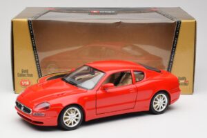 Maserati 3200 GT Červený Bburago 1:18 3341 Kov – obrázok 8 z 8