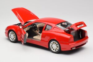 Maserati 3200 GT Červený Špeciálna Kolekcia Bburago 1:18 30071 Kov – obrázok 5 z 8