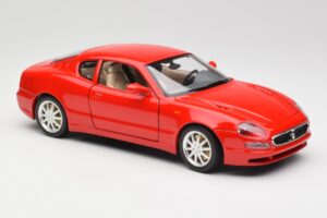 Maserati 3200 GT Červený Špeciálna Kolekcia Bburago 1:18 30071 Kov – obrázok 6 z 8