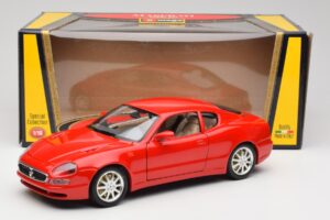 Maserati 3200 GT Červený Špeciálna Kolekcia Bburago 1:18 30071 Kov – obrázok 8 z 8