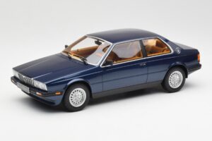 Maserati Biturbo Coupe Tmavomodrá Metalíza Minichamps 1:18 107123500 Kov