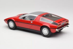 Maserati Bora Červený & Strieborný Minichamps 1:18 107123721 Živica – obrázok 5 z 6